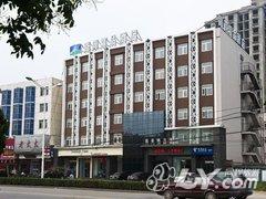 濮阳路尚精品酒店