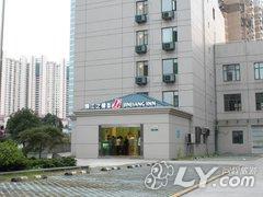 锦江之星（上海火车站店）