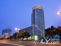 镇江兆和皇冠假日酒店