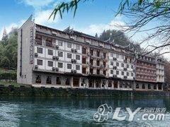 凤凰富蓝特假日酒店