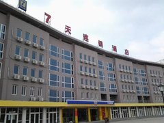 上海六灶镇社会保障服务中心附近宾馆_上海六