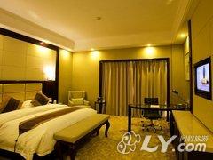 85be3feee54447899b38c797dee626a0_240x180_01.jpg